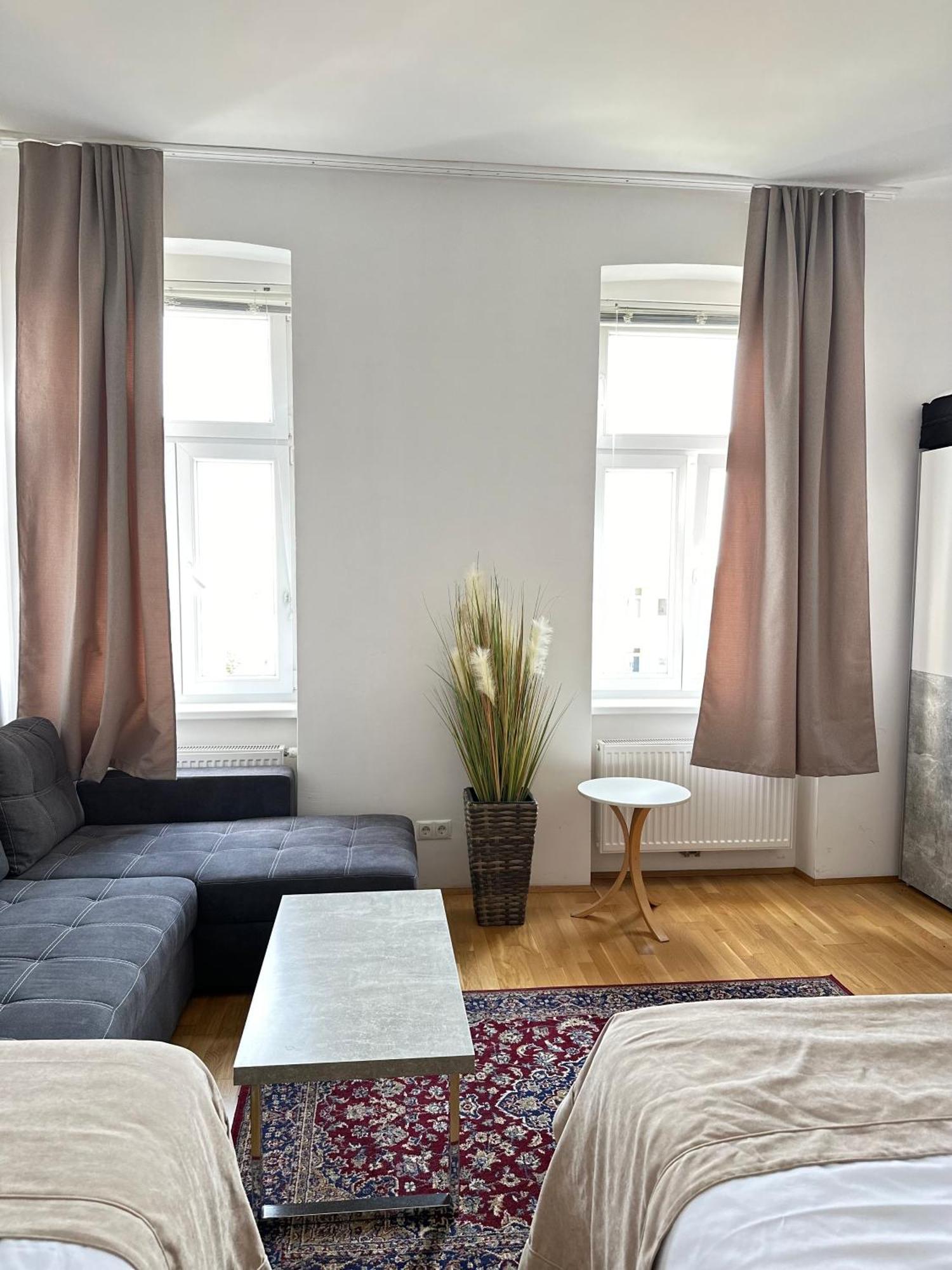 Hisa Lina Apartment Viena Exterior foto